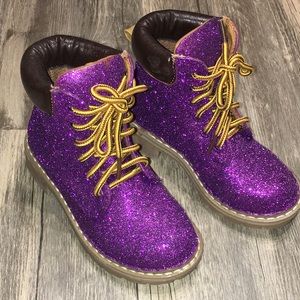 Toddler size 9 glitter boots
